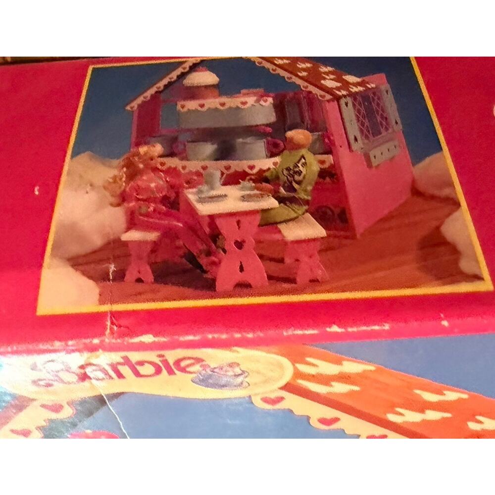 NEW SEALED IN BOX Vintage Barbie Chocolate Shop 1990 Play Set 3814/71 - Picture 10 of 16